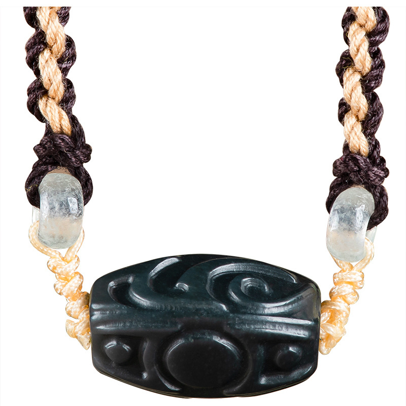 Beading - Halskette mit geschnitztem Perlenanhänger aus Hetian-Jade,