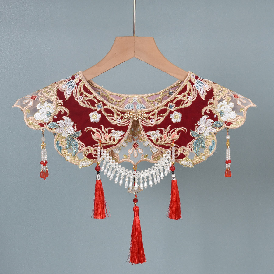 Perlenbesetzter Roter Wolkenkr – Beading Bewertung und Preis