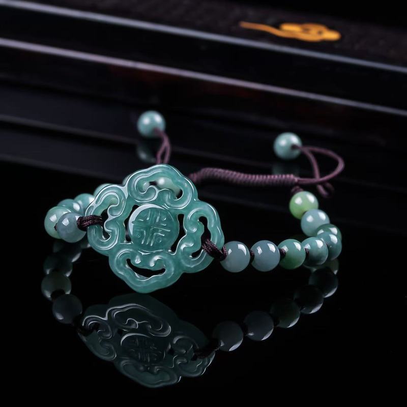 Natürliches Jadeit-Armband der – Beading Bewertung und Preis