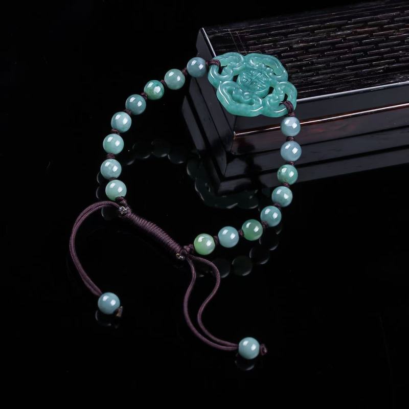 Natürliches Jadeit-Armband der – Beading Bewertung und Preis
