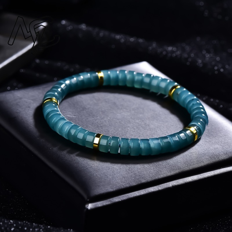 Natürliche Jadeit Blauwasser A – Beading Bewertung und Preis